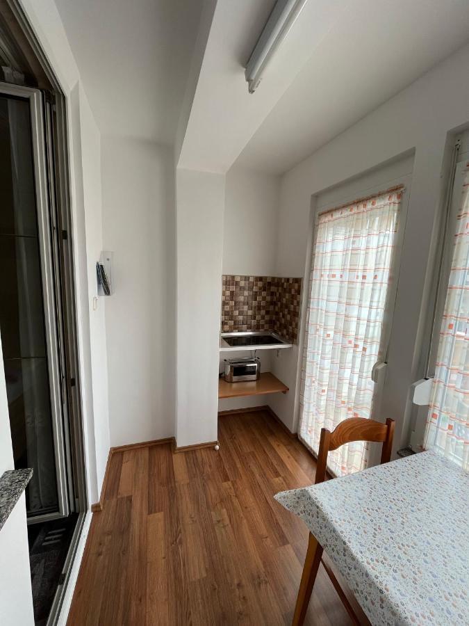 Karolin Apartman Bük 外观 照片