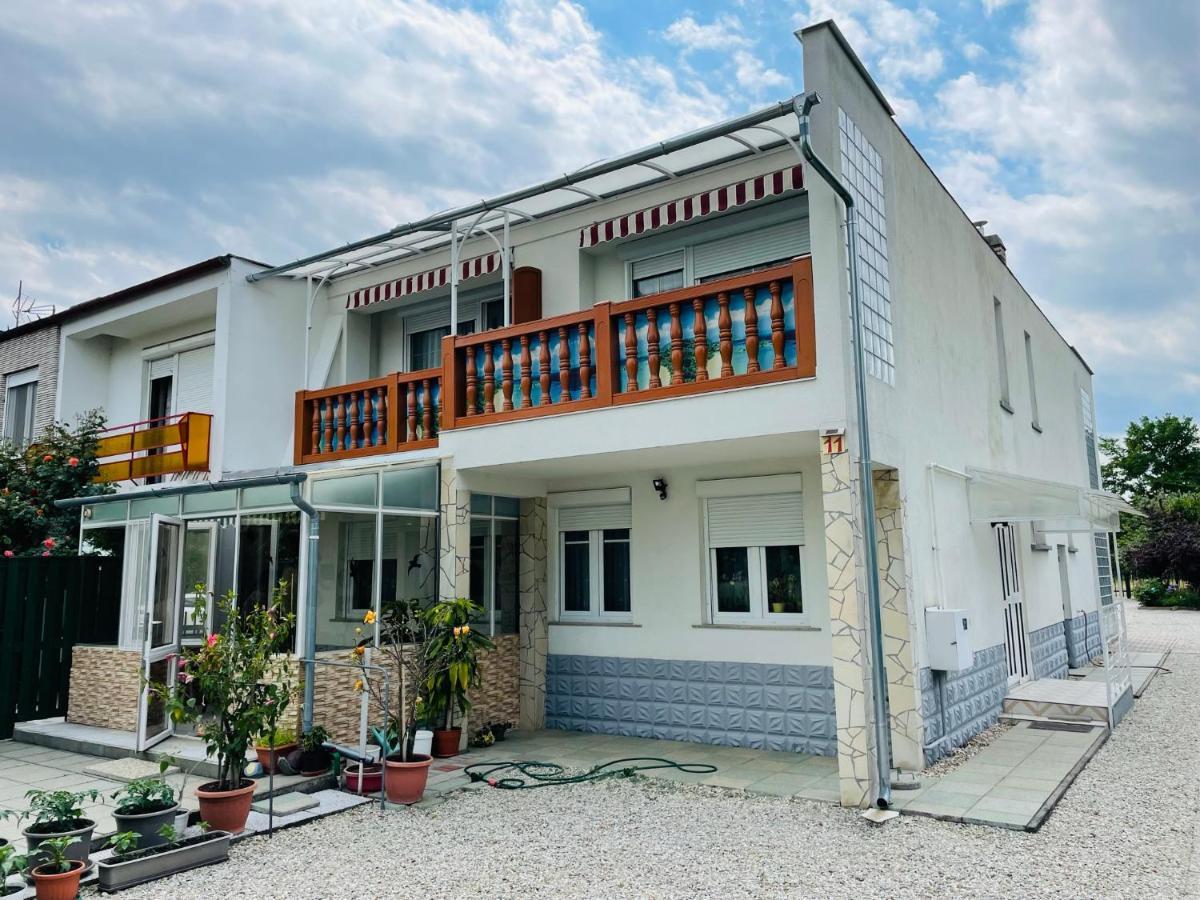 Karolin Apartman Bük 外观 照片