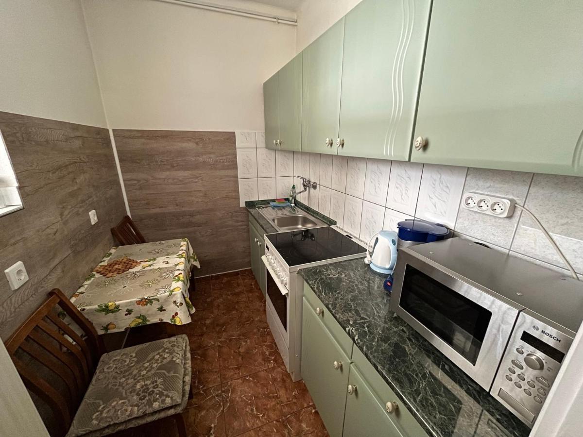 Karolin Apartman Bük 外观 照片