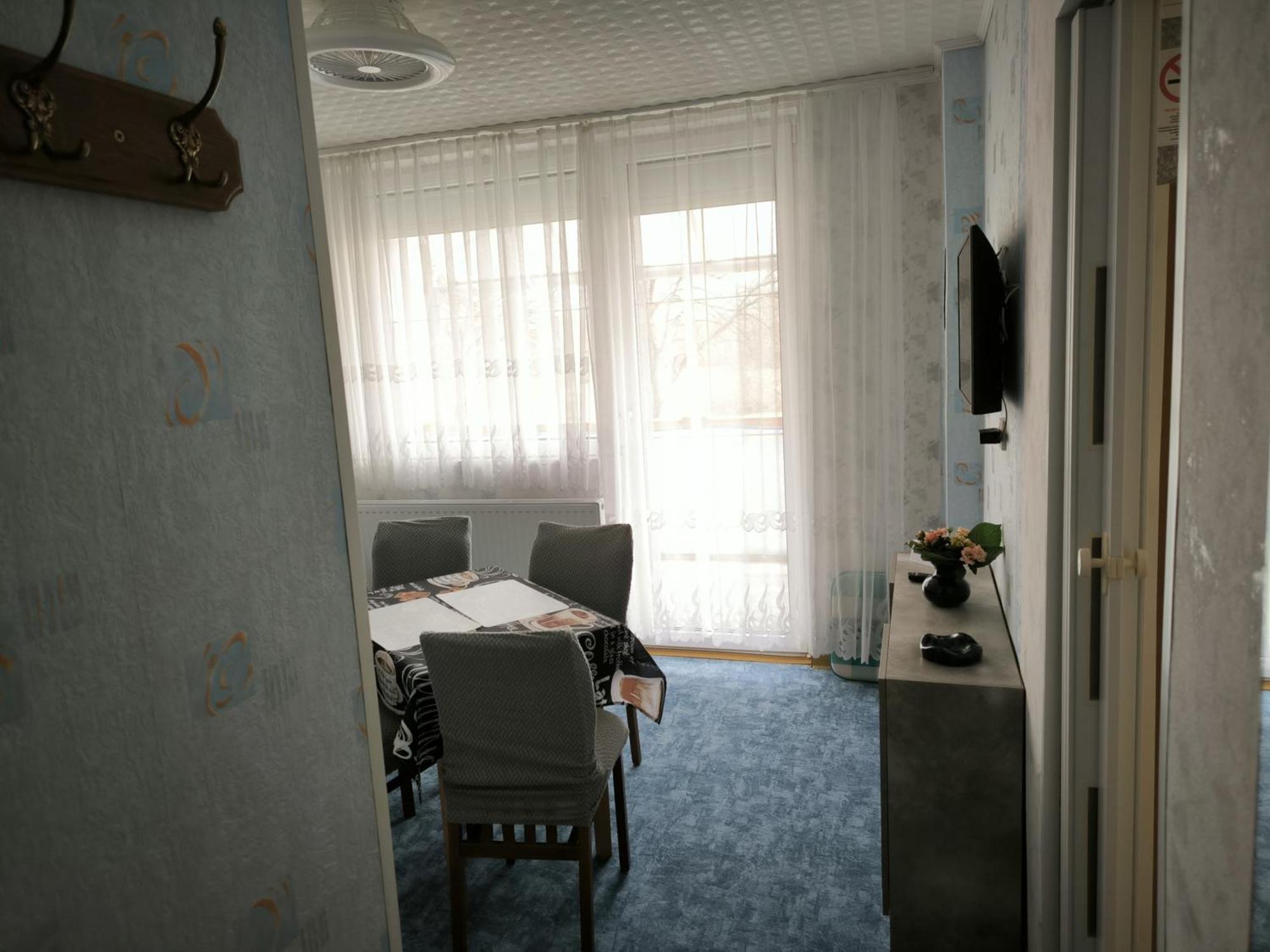 Karolin Apartman Bük 外观 照片