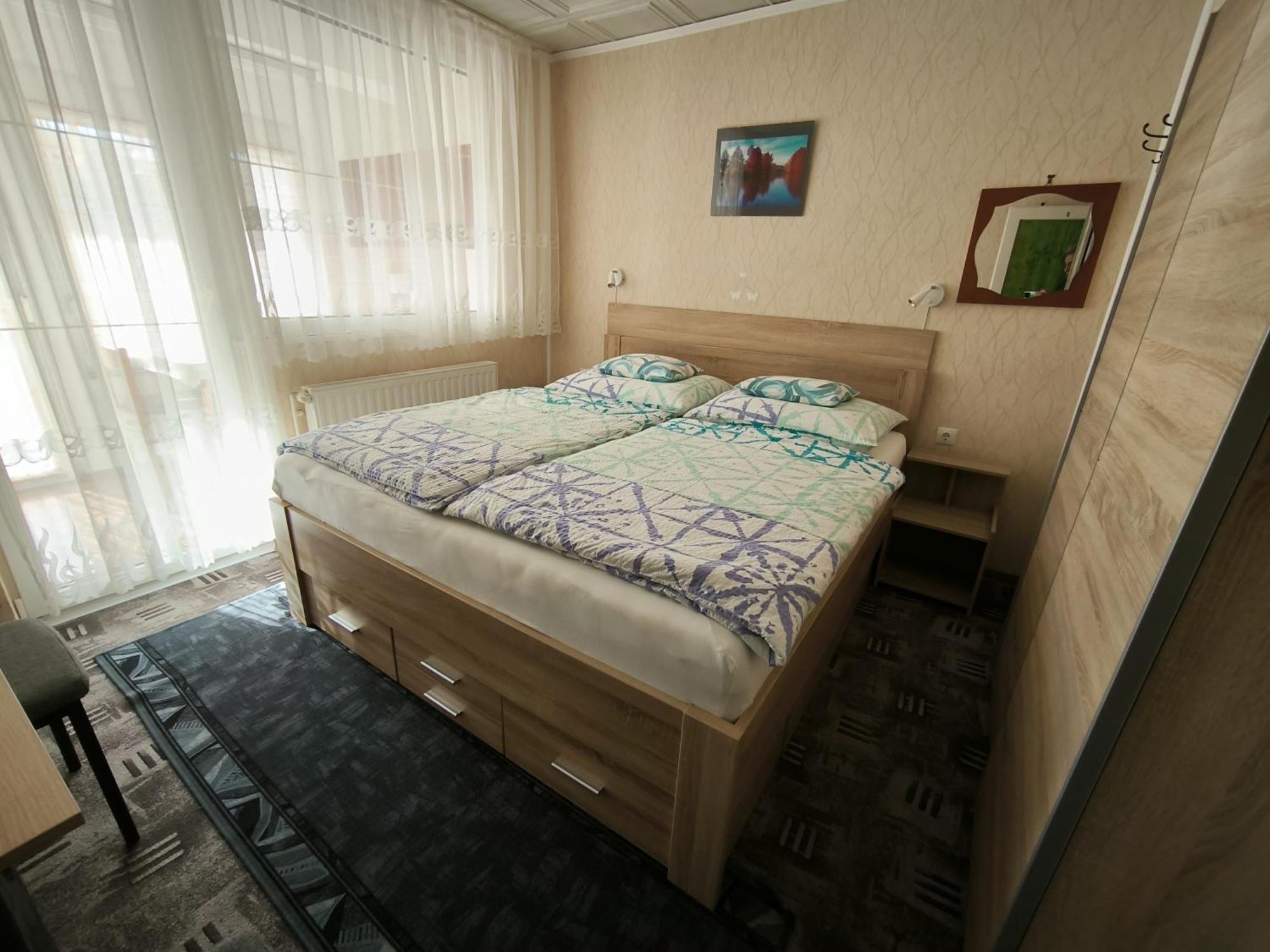 Karolin Apartman Bük 外观 照片